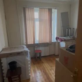 In Baku 68.0 m² apartment is for sale - Image 5