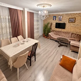 In Baku 98.0 m² apartment is for sale - Image 9