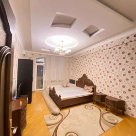 In Baku 180.0 m² apartment is for rent - Image 4