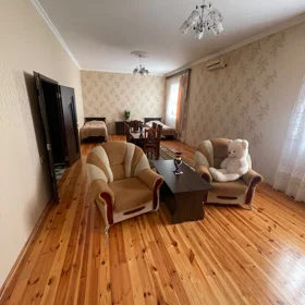 In nan 210.0 m² house with 4.0 rooms is for sale - Image 2