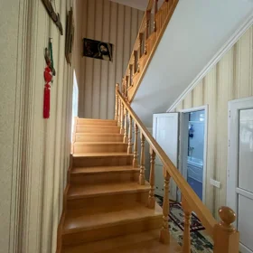 In nan 210.0 m² house with 4.0 rooms is for sale - Image 10