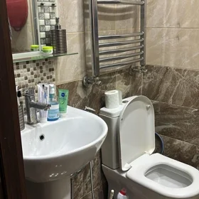 In Khirdalan 42.0 m² apartment is for rent - Image 7