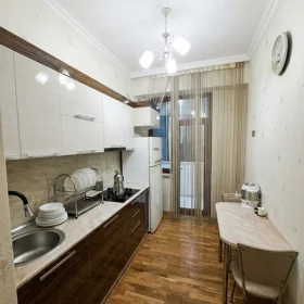 In Baku 60.0 m² apartment is for rent - Image 5