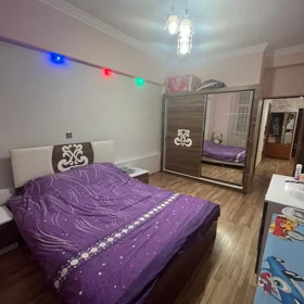 In Baku 70.0 m² apartment is for rent - Image 4