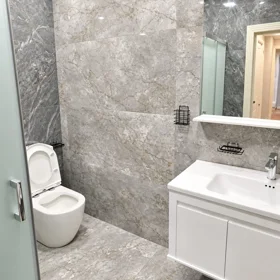In Baku 110.0 m² apartment is for rent - Image 5
