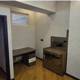 In Baku 88.0 m² apartment is for sale - Image 5