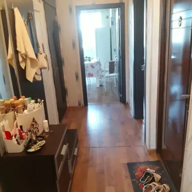 In Baku 70.0 m² apartment is for sale - Image 4