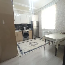 In Baku 150.0 m² house with 4.0 rooms is for sale - Image 9