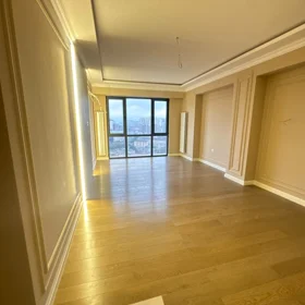 In Baku 105.0 m² apartment is for sale - Image 3