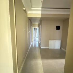 In Baku 105.0 m² apartment is for sale - Image 6