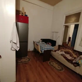 In Baku 80.0 m² apartment is for sale - Image 6