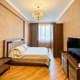 In Baku 96.0 m² apartment is for sale - Image 6