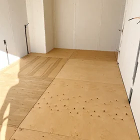 In Baku 98.0 m² apartment is for sale - Image 2