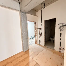 In Baku 98.0 m² apartment is for sale - Image 5