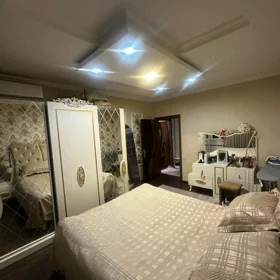 In Khirdalan 70.0 m² apartment is for rent - Image 5
