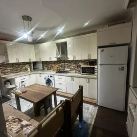 In Khirdalan 70.0 m² apartment is for rent - Image 10