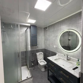 In Baku 76.0 m² apartment is for sale - Image 6