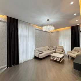 In Baku 100.0 m² apartment is for rent - Image 3