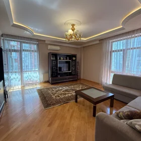 In Baku 126.0 m² apartment is for rent - Image 2