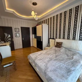 In Baku 126.0 m² apartment is for rent - Image 3