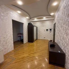 In Baku 126.0 m² apartment is for rent - Image 6