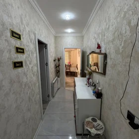 In Baku 70.0 m² apartment is for sale - Image 6