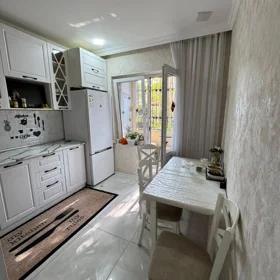 In Baku 70.0 m² apartment is for sale - Image 7