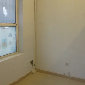 In Baku 155.0 m² commercial is for sale - Image 4