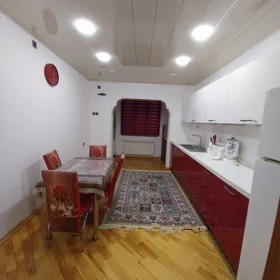 In Binəqədi rayonu 98.0 m² apartment is for rent - Image 3