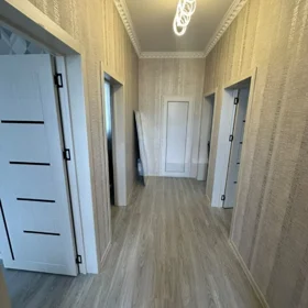 In Baku 100.0 m² house with 3.0 rooms is for rent - Image 7