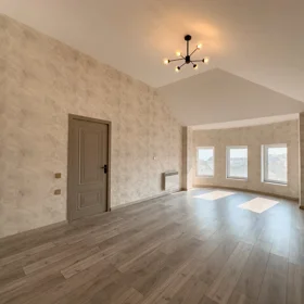 In Baku 90.0 m² apartment is for rent - Image 9
