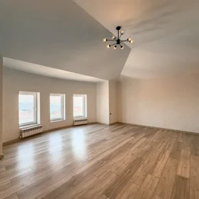 In Baku 90.0 m² apartment is for rent - Image 10