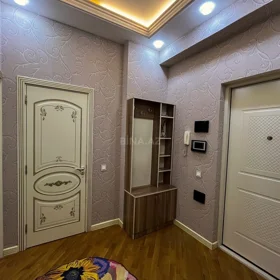 In Baku 70.0 m² apartment is for rent - Image 7