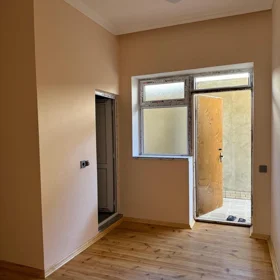 In Baku 35.0 m² house with 2.0 rooms is for rent - Image 3