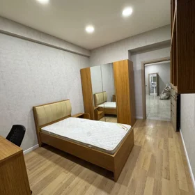 In Baku 150.0 m² apartment is for rent - Image 6