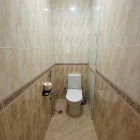 In Baku 80.0 m² apartment is for rent - Image 2