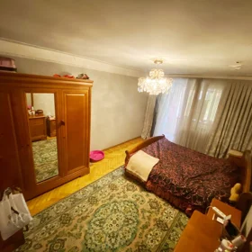 In Baku 70.0 m² apartment is for sale - Image 7