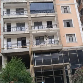 In Baku 88.0 m² apartment is for sale - Image 3