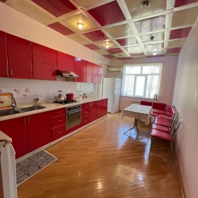 In Baku 167.0 m² apartment is for sale - Image 4