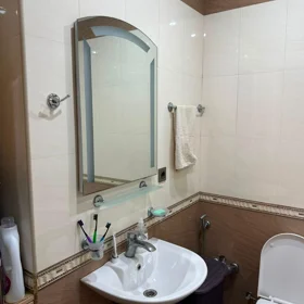 In Baku 68.0 m² apartment is for sale - Image 2