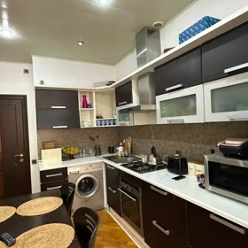 In Baku 68.0 m² apartment is for sale - Image 8