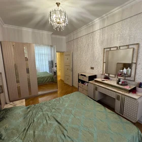 In Baku 83.0 m² apartment is for sale - Image 7