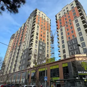 In Baku 127.0 m² apartment is for sale - Image 3