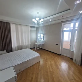 In Baku 125.0 m² apartment is for rent - Image 10