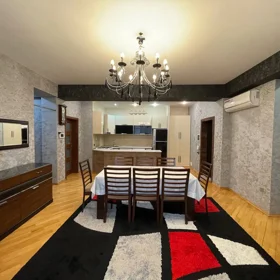 In Baku 85.0 m² apartment is for sale - Image 3