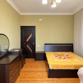 In Baku 90.0 m² apartment is for rent - Image 4