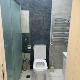 In Baku 75.0 m² apartment is for rent - Image 2