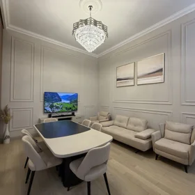 In Baku 75.0 m² apartment is for rent - Image 3