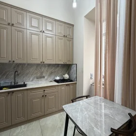 In Baku 75.0 m² apartment is for rent - Image 8