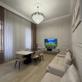 In Baku 75.0 m² apartment is for rent - Image 9
